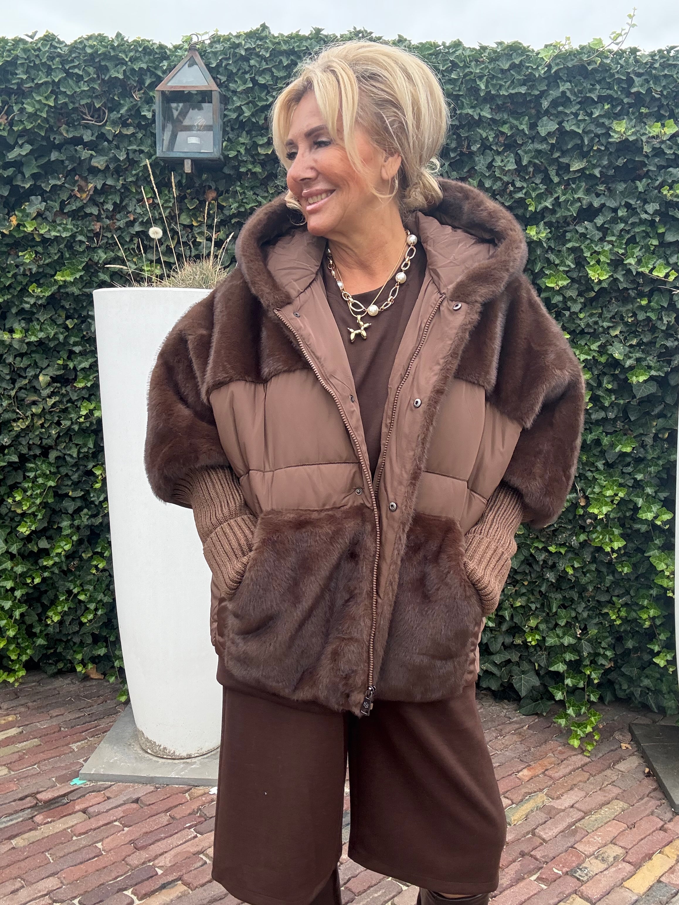 Jas Chic Fur Brown 🤎